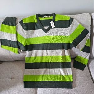 NWT OLD NAVY Sweater